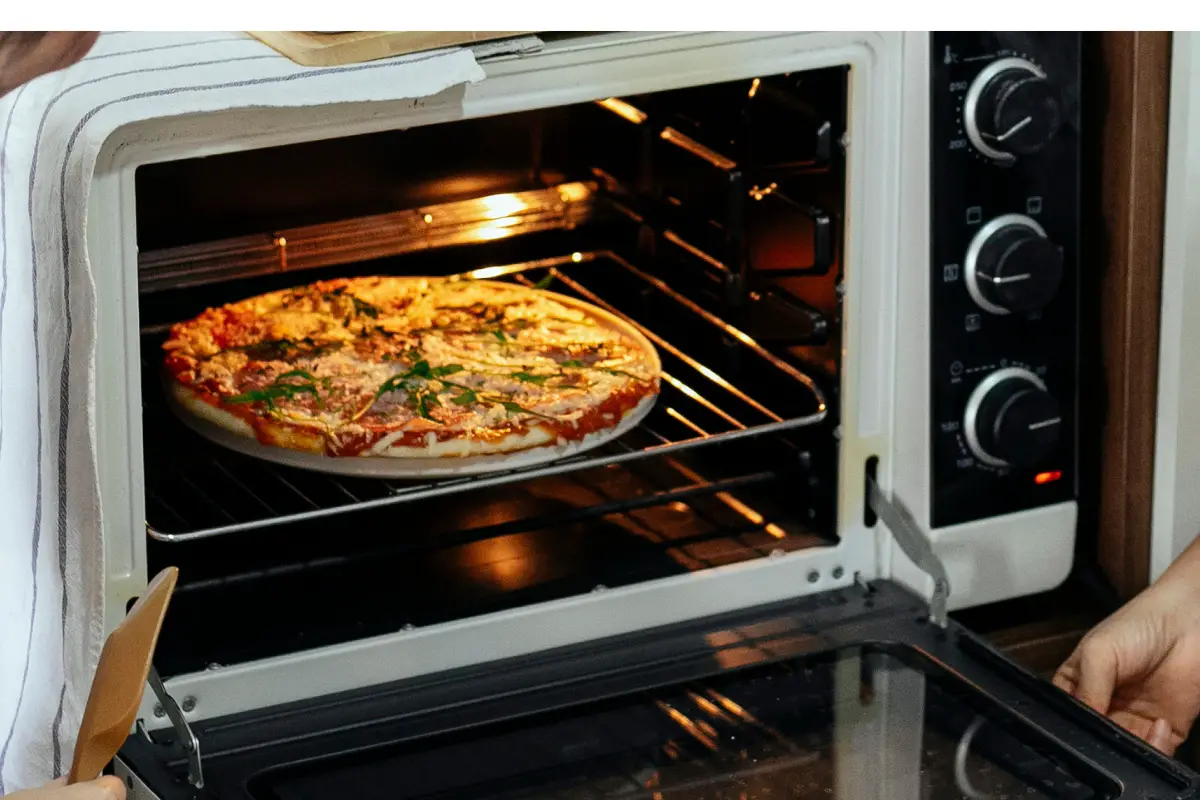 How to Reheat Pizza in Toaster Oven