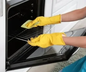 How To Clean a Frigidaire Oven